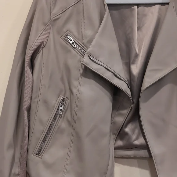 Blank NYC Gray Leather Jacket Sporty Collection - Picture 3 of 7